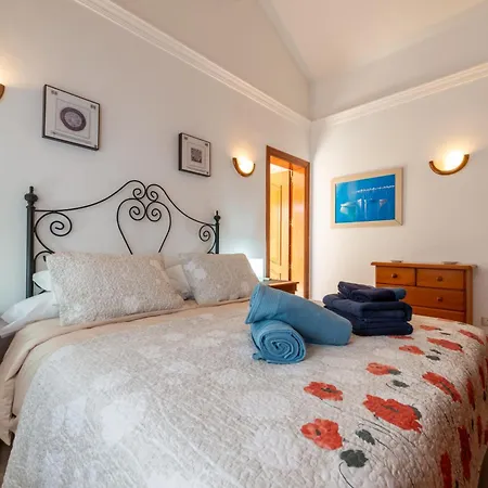 Utopia, 4 Bedrooms, Heated Pool & Complete Privacy Willa *