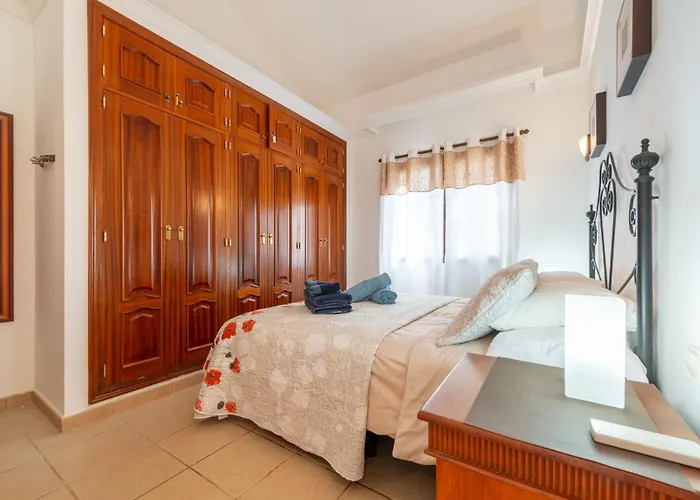 Utopia, 4 Bedrooms, Heated Pool & Complete Privacy 普拉亚布兰卡