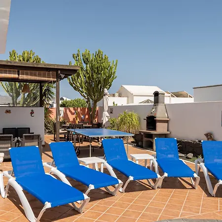 Utopia, Villa 4 Bedrooms Close To Old Town, Heated Pool With Complete Privacy Villa *