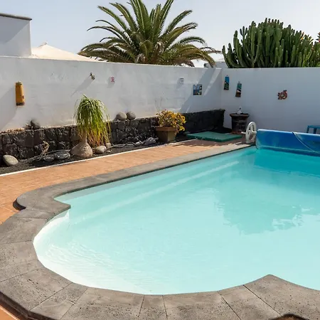 Utopia, Villa 4 Bedrooms, Heated Pool & Complete Privacy