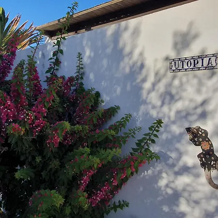 Utopia, Villa 4 Bedrooms Close To Old Town, Heated Pool With Complete Privacy Villa Playa Blanca (Lanzarote)