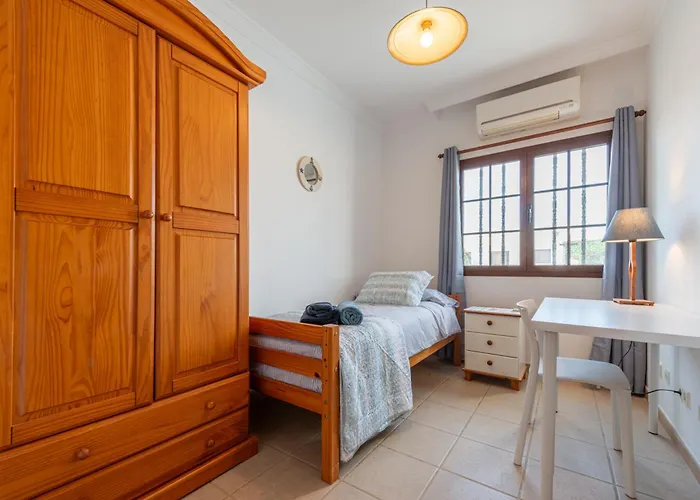 Villa Utopia, 4 Bedrooms, Heated Pool & Complete Privacy Playa Blanca (Lanzarote)