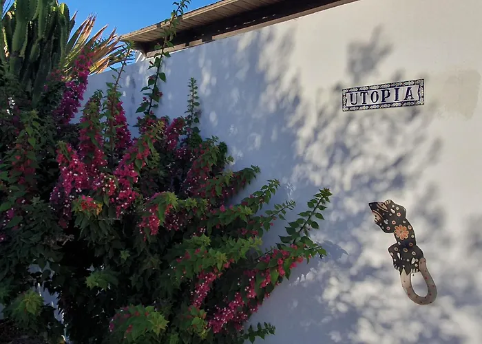 Utopia, 4 Bedrooms, Heated Pool & Complete Privacy Villa Playa Blanca (Lanzarote)