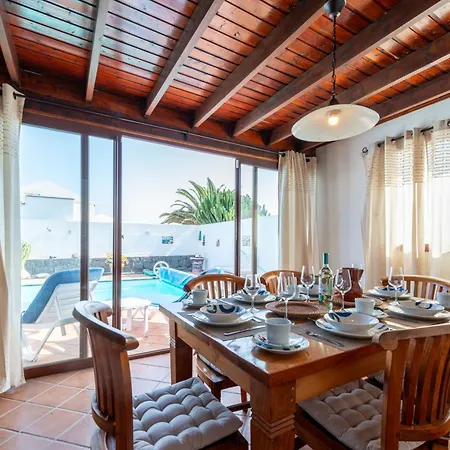 فيلة Utopia, 4 Bedrooms, Heated Pool & Complete Privacy
